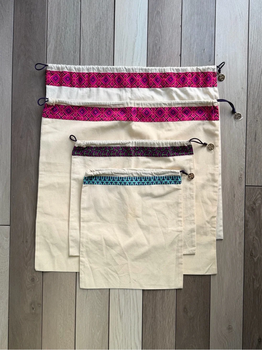 Tory Burch Set of 4 Cream Drawstring Bags